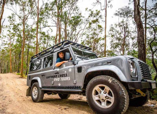 Southern Cross 4WD Tours Your Experienced Guide and 4WD Vehicle