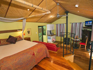 Private Cottages - bedroom area