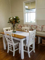 Seaview Cottage Dining Room