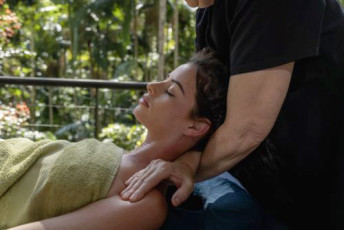 Pethers Rainforest Retreat Relaxing Massage