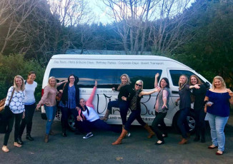 The Vino Bus Tours -  Girls Just Want To Have Fun