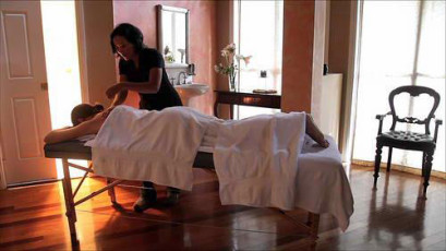 The Escarpment Retreat Day Spa Experienced and Caring Masseurs