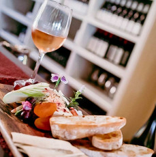Try a glass of our local Rose with your meal at Hampton Estate Restaurant